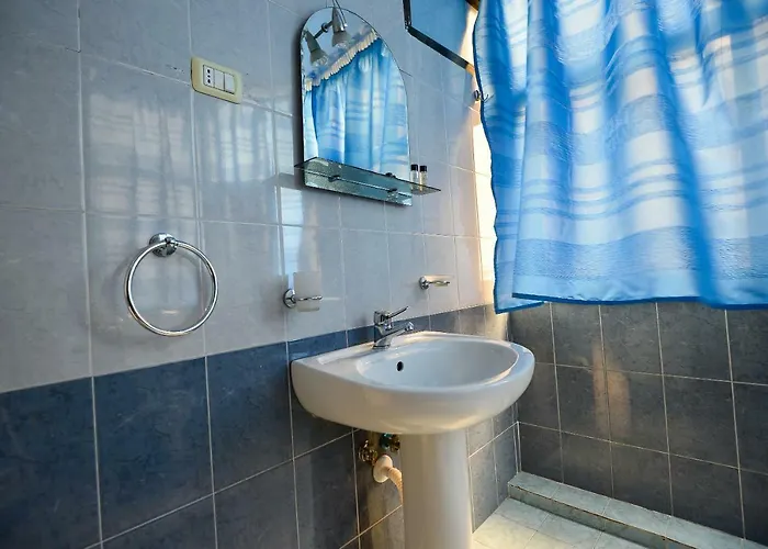 Niku ホテル ティラナ